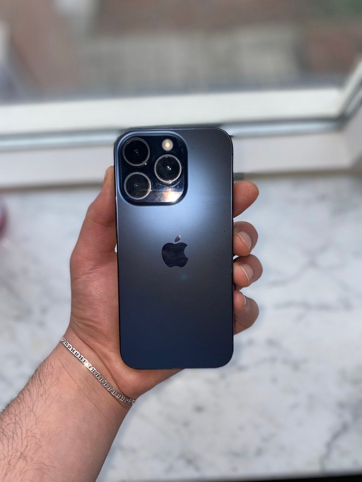 iPhone 15 pro  128 GB Grafiet -zo goed als nieuw, Telecommunicatie, Mobiele telefoons | Apple iPhone, 128 GB, Ophalen of Verzenden