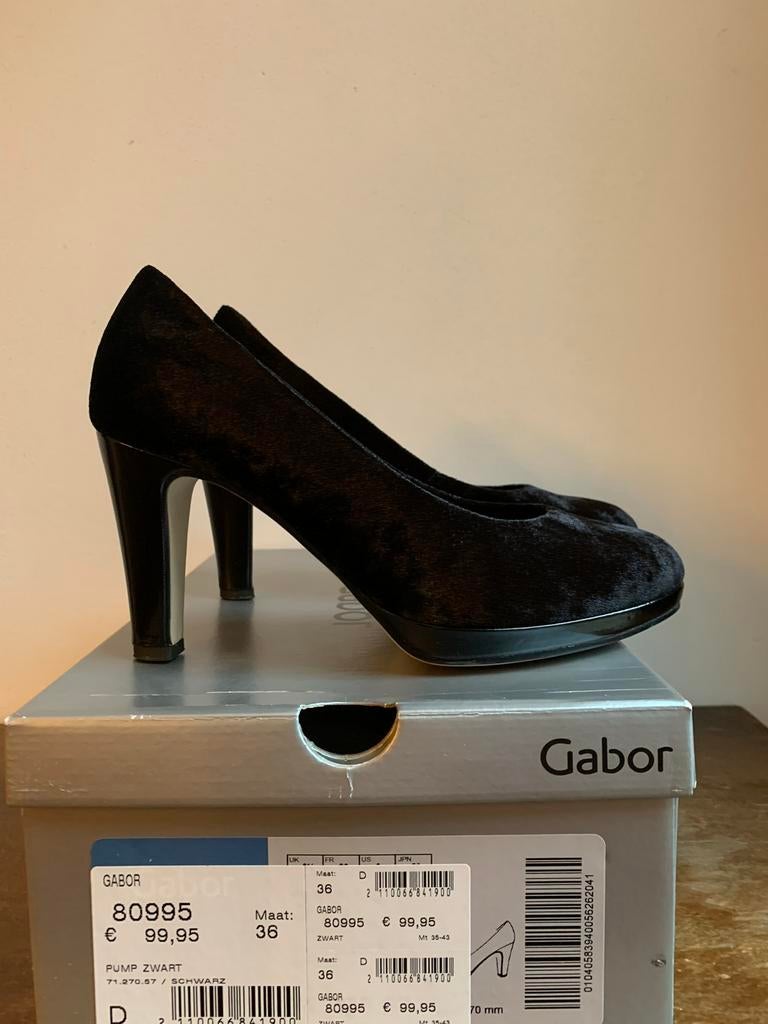 Prachtige pumps van Gabor in maat 36., Kleding | Dames, Schoenen, Ophalen of Verzenden, Zo goed als nieuw, Zwart