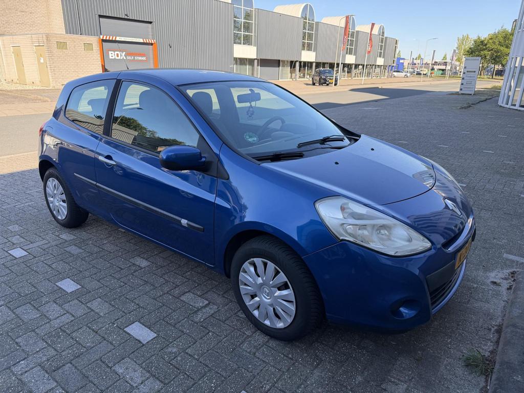 Renault Clio 1.2 Collection | Airco |, Auto's, Renault, Voorwielaandrijving, Euro 5, Zwart, 4 cilinders
