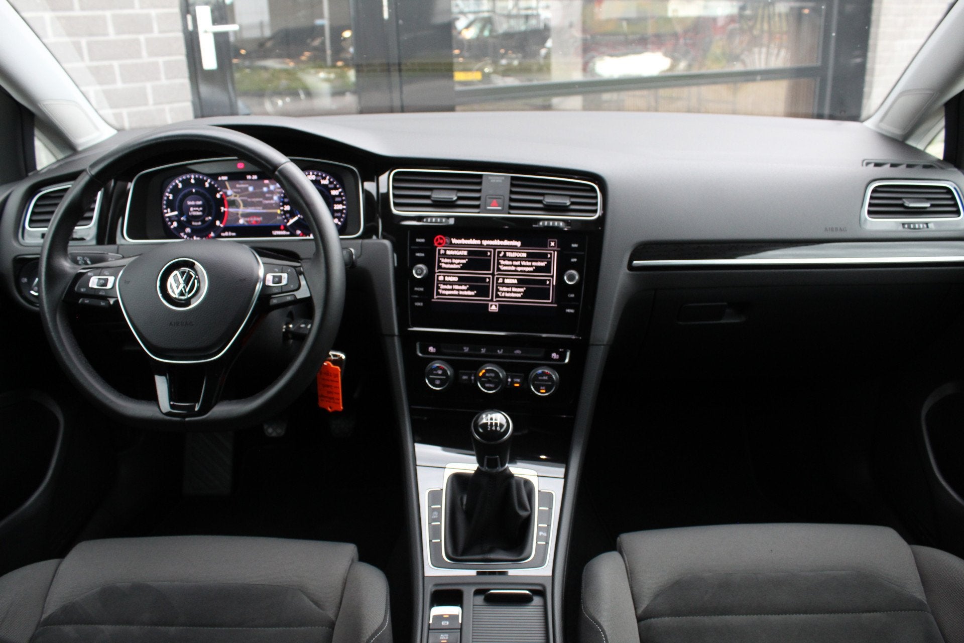 Volkswagen Golf 1.4 TSI Highline / R Line / Carplay / Virtua, Auto's, Voorwielaandrijving, Dealer onderhouden, Gebruikt, 4 cilinders