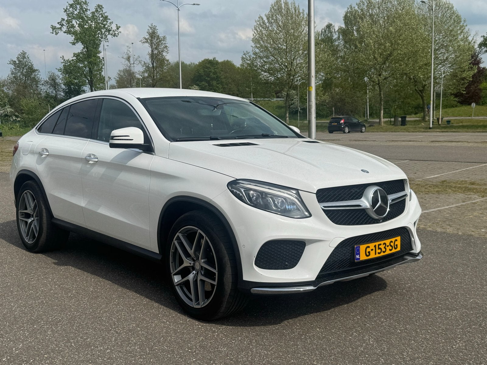 Mercedes-Benz GLE 400 333pk 4MATIC 9G-TRONIC 2015 Wit, Auto's, Mercedes-Benz, Automaat, GLE, 11 km/l, Vierwielaandrijving