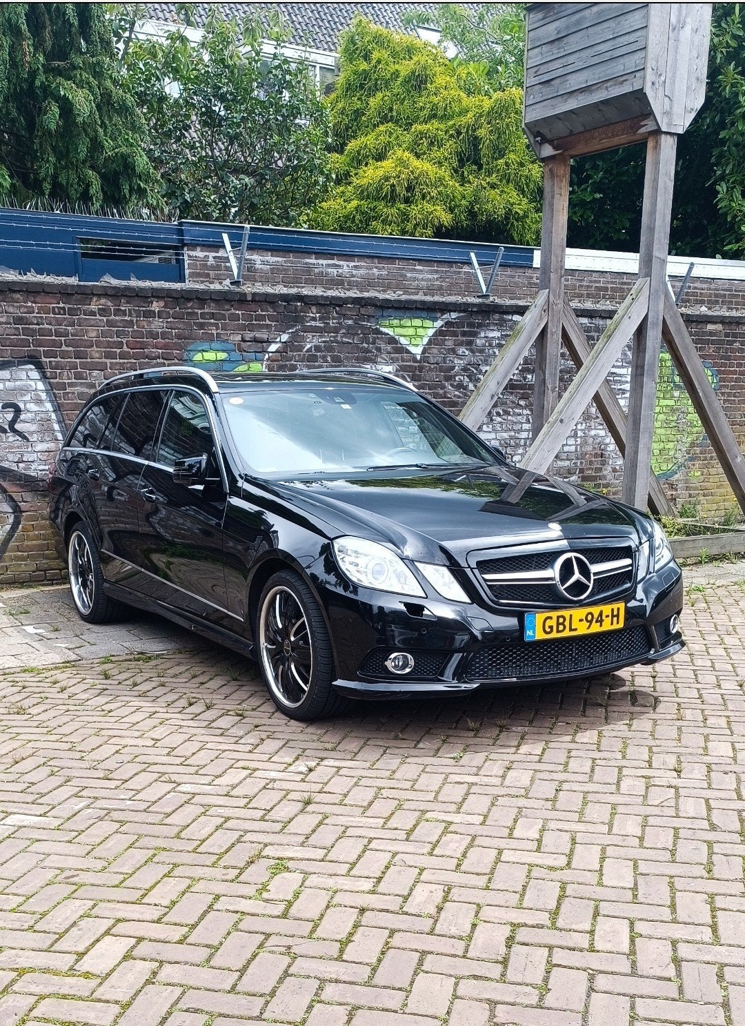 Mercedes-Benz Mercedes 2010 Zwart, Auto's, Mercedes-Benz, Bedrijf, Benzine, Stationwagon, Geïmporteerd, Zwart, Ophalen