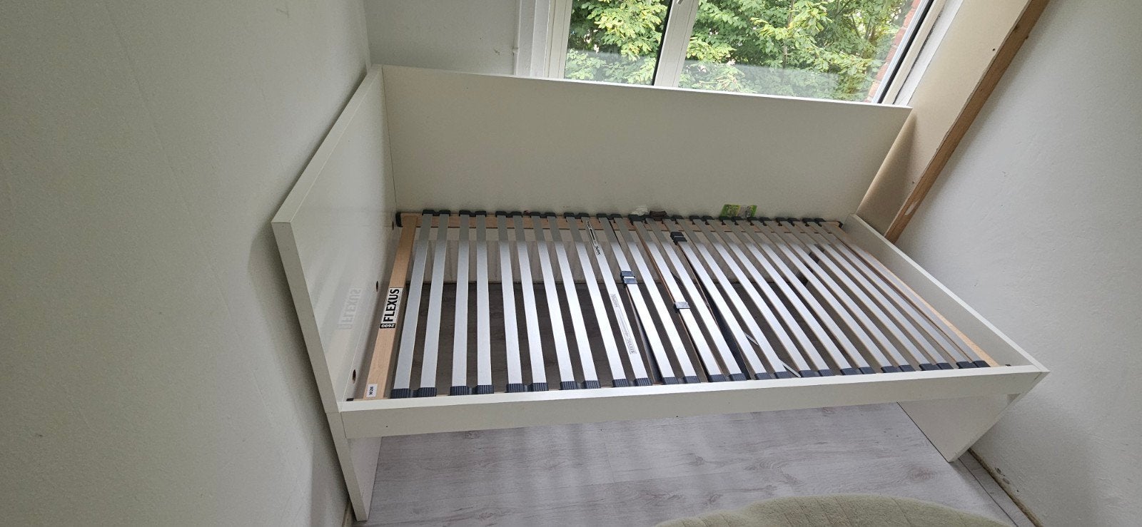 Wit juniorbed met lattenbodem, Ophalen, Gebruikt, Wit, 190 cm of minder