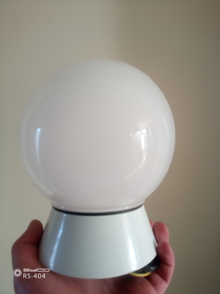 Lamp bol 3 euro, Ophalen, Zo goed als nieuw