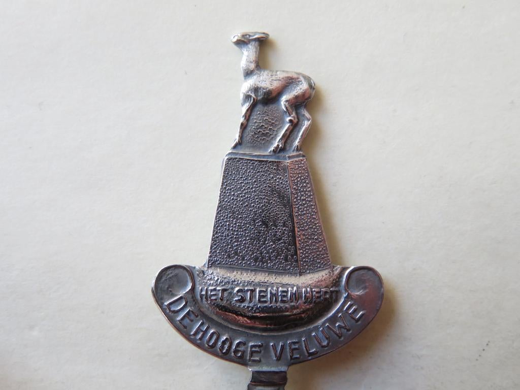 Lepeltje Het Stenen Hert De Hooge Veluwe, Verzenden