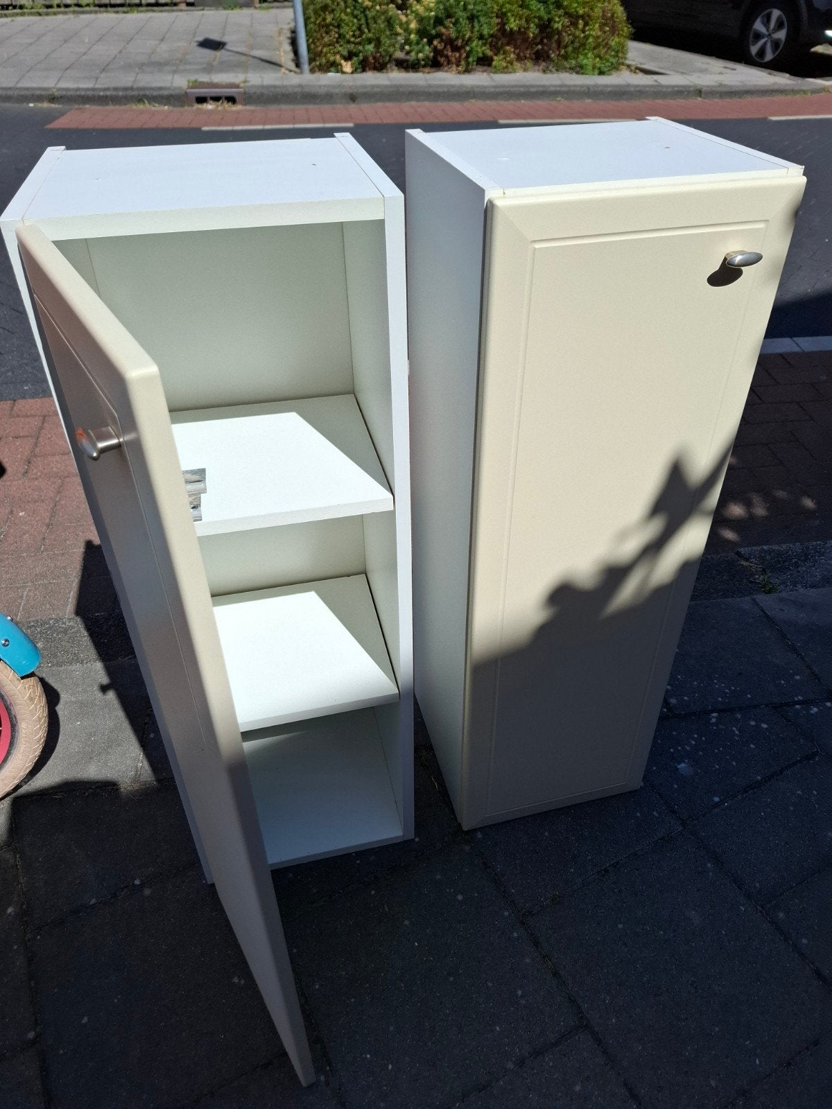Witte en beige kastjes met planken, Ophalen, Gebruikt