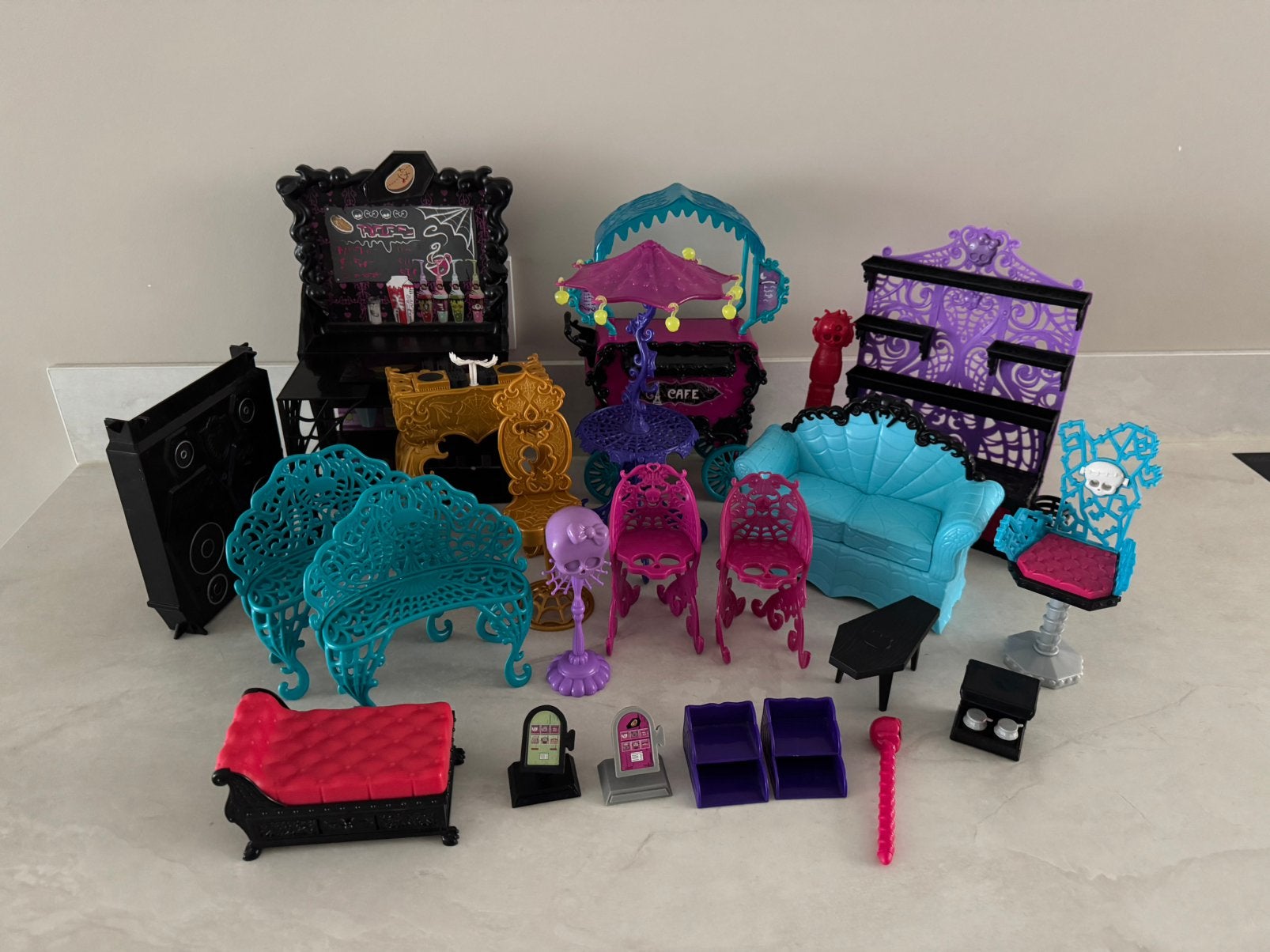 Monster high G1 meubels, Verzamelen, Ophalen of Verzenden, Gebruikt, Accessoires