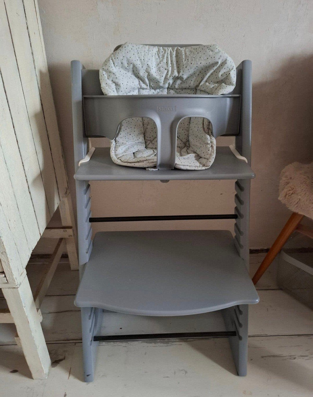 Nieuwstaat Stokke Tripp Trapp met beugel en kussen, Ophalen, Zo goed als nieuw, Meegroeistoel, Stoelverkleiner