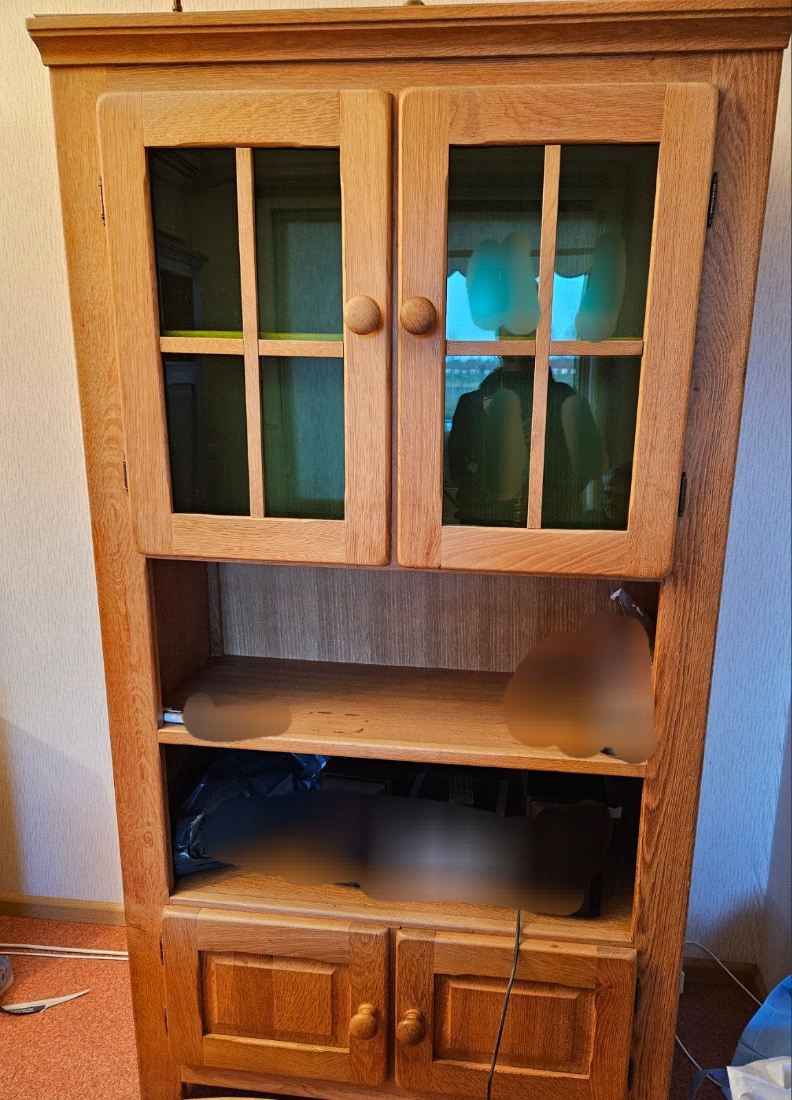 Srevige wandkast blond eiken met vitrine, Huis en Inrichting, Ophalen, Met deur(en), Eikenhout, 50 tot 100 cm