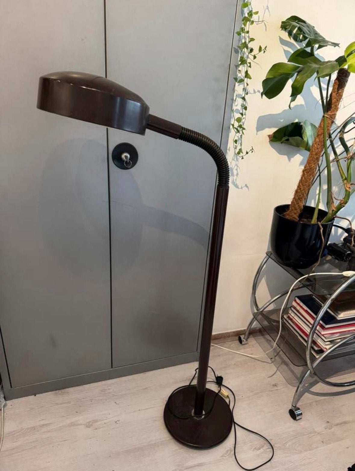 Vintage Hala vloerlamp designer retro, Ophalen, Gebruikt, Metaal, Retro