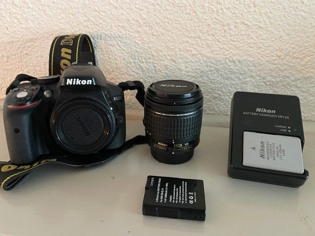 Nikon D5300 DSLR met AF-P Nikkor 18-55mm (incl. tas), Audio, Tv en Foto, Fotocamera's Digitaal, Spiegelreflex, Ophalen of Verzenden