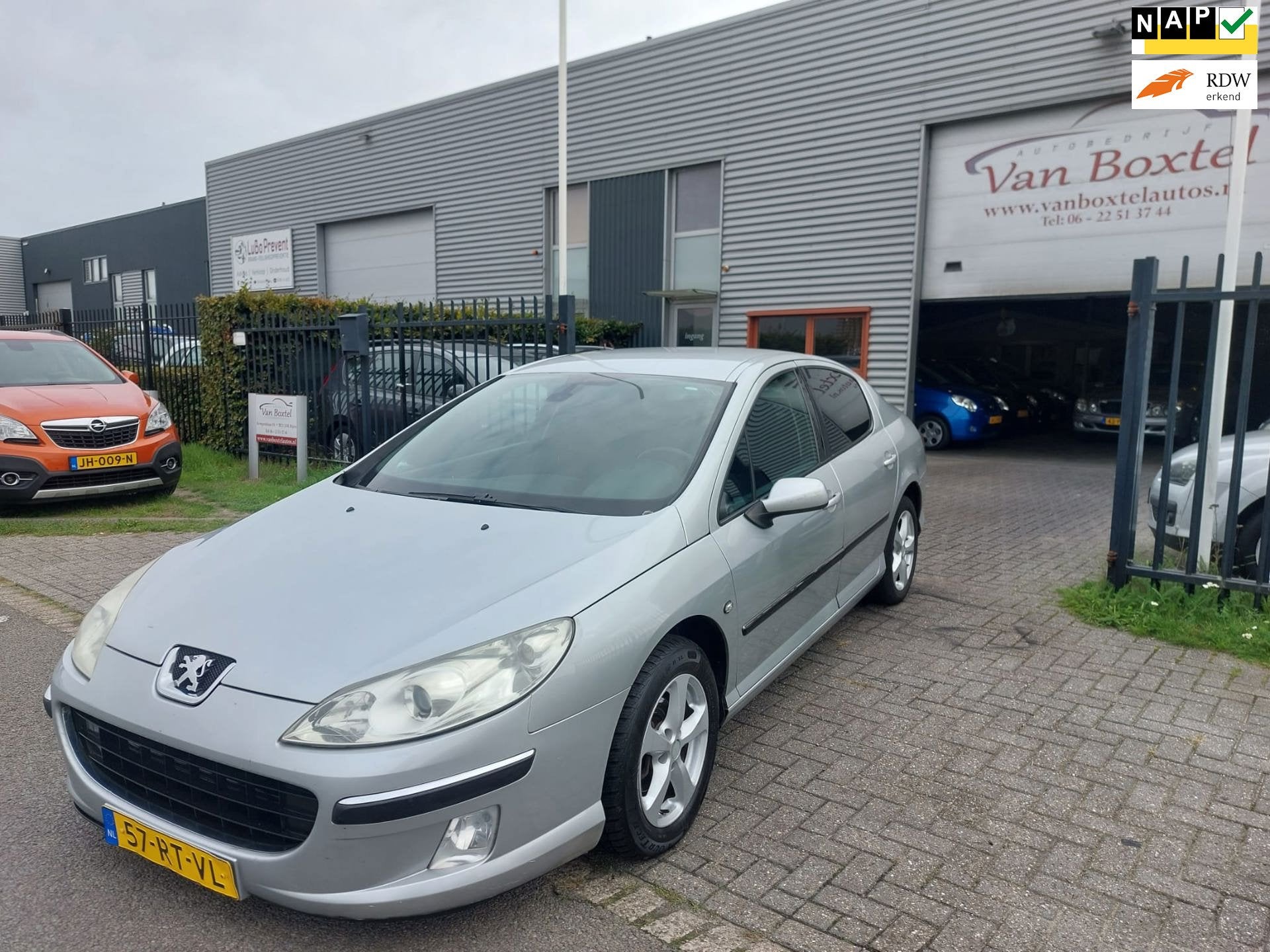 Peugeot 407 1.8-16V XR Pack met ruilmotor bij 300.000 km, Stof, Gebruikt, Metallic lak, 4 cilinders