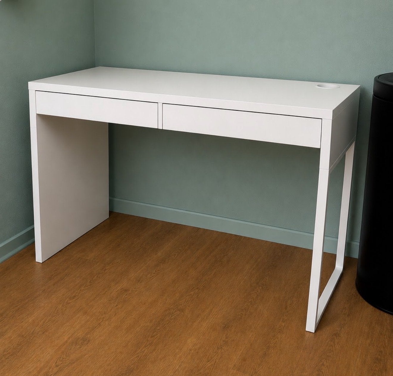 Ikea Micke bureau - 142x75x50 cm, Ophalen, 50 cm, 142 cm, Zo goed als nieuw