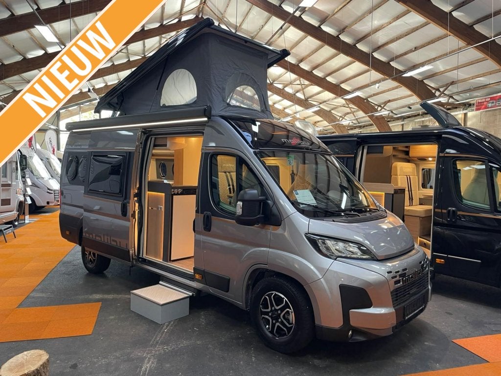 Malibu First Class Two Room 640 LERB met hefdak, Automaat, Buscamper of Camperbus, Ringverwarming, Malibu
