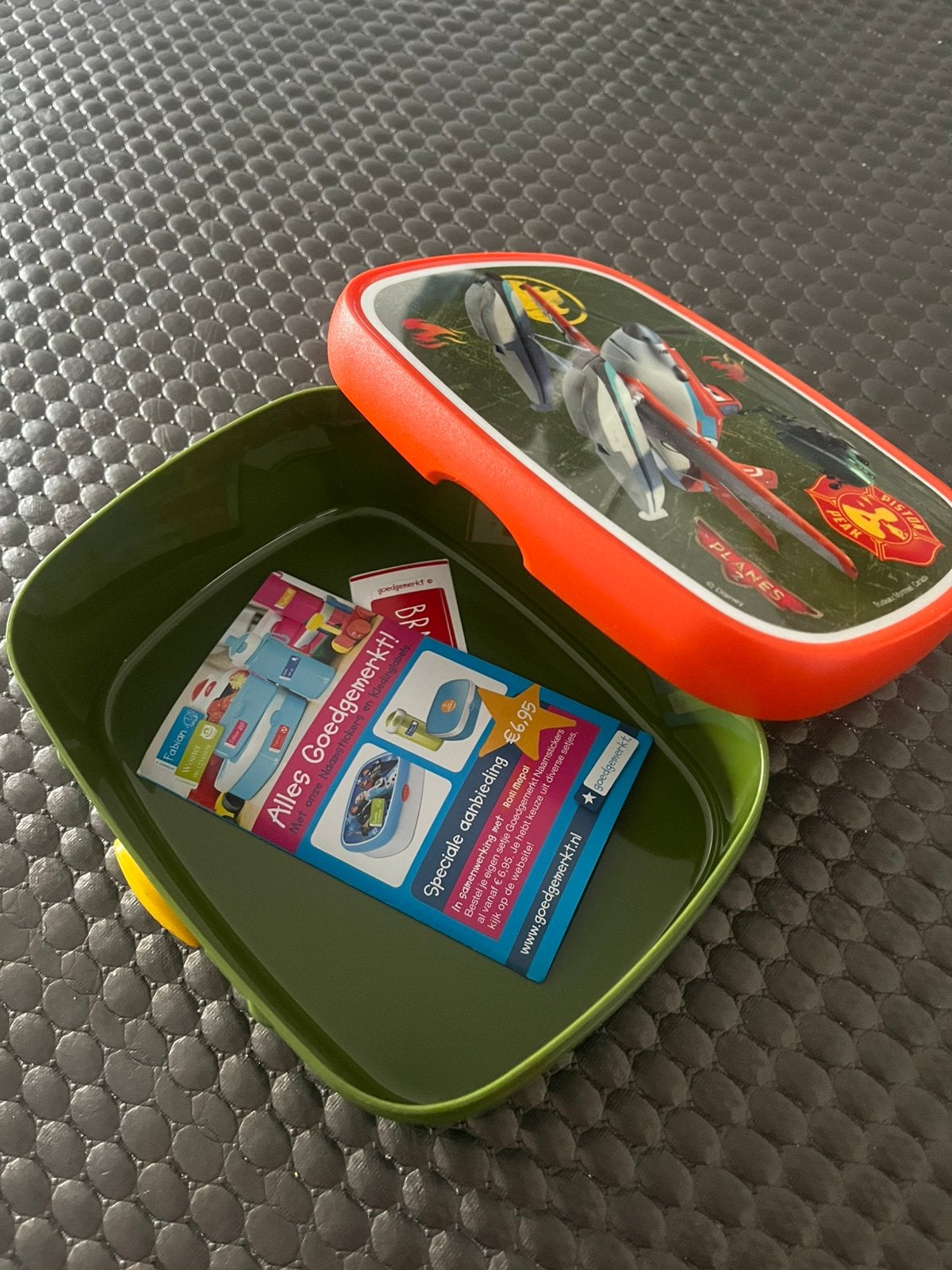 Broodtrommel  lunchbox nieuw, Ophalen of Verzenden, Losse flippo's