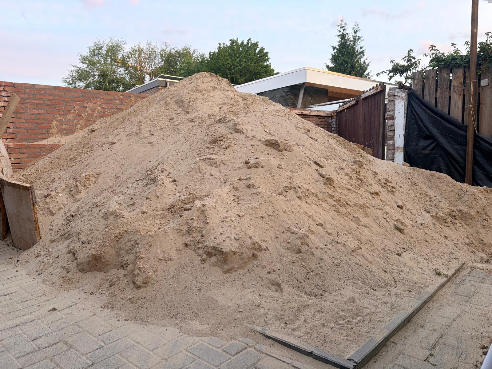 Ophoogzand, Ophalen, Zo goed als nieuw, Ophoogzand