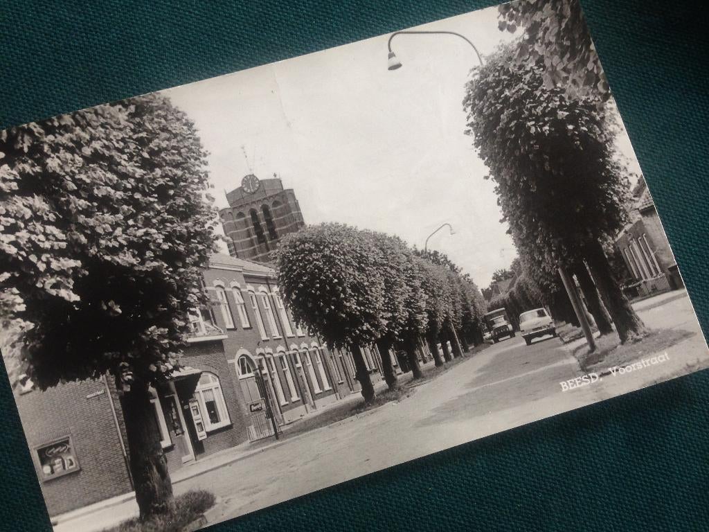 Ansichtkaart Voorstraat Beesd Jaren 70