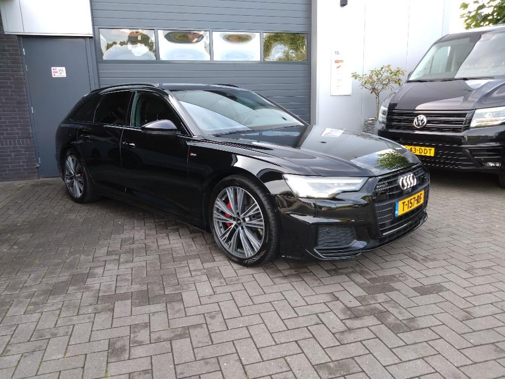 Audi A6 55 Tfsi e Quattro 367pk S Tronic 2020  Zeer netjes!, Auto's, Automaat, 4 cilinders, Zwart, Plug-in hybride