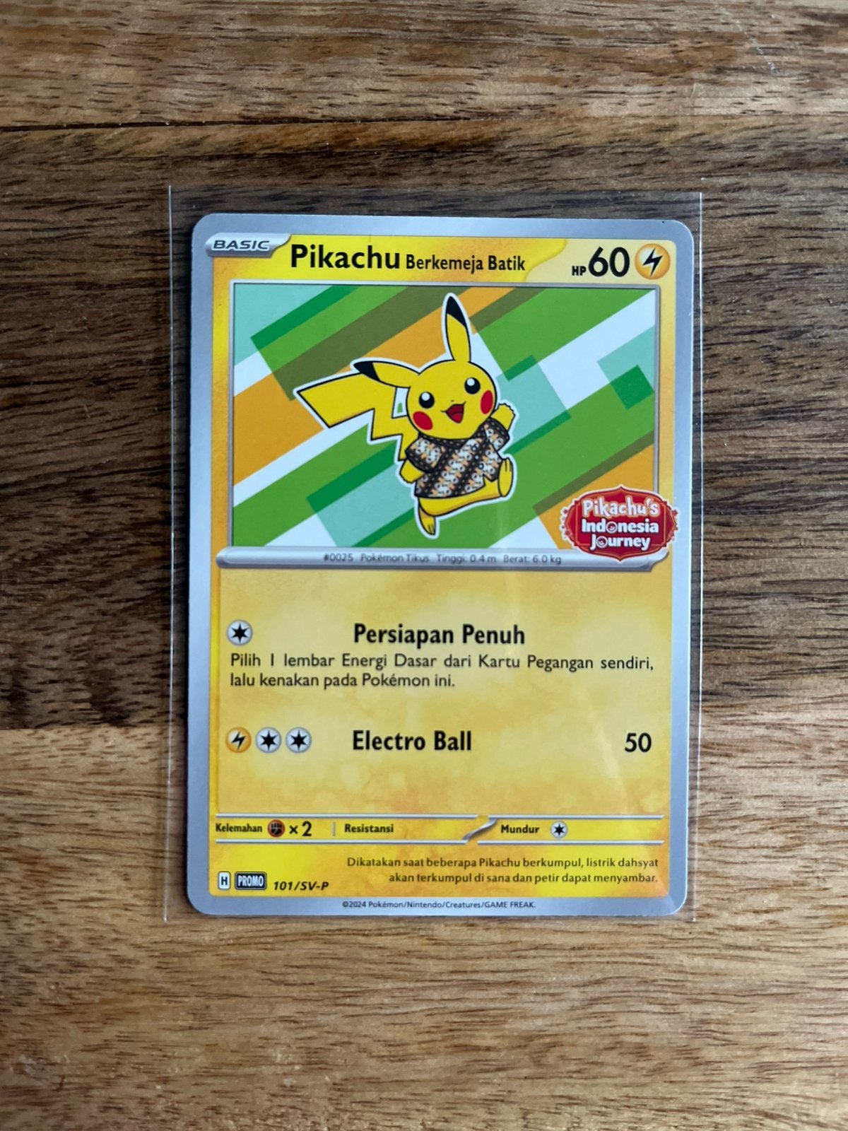 Pokemon sv-p #101 - Pikachu Batik Shirt, Verzenden, Gebruikt