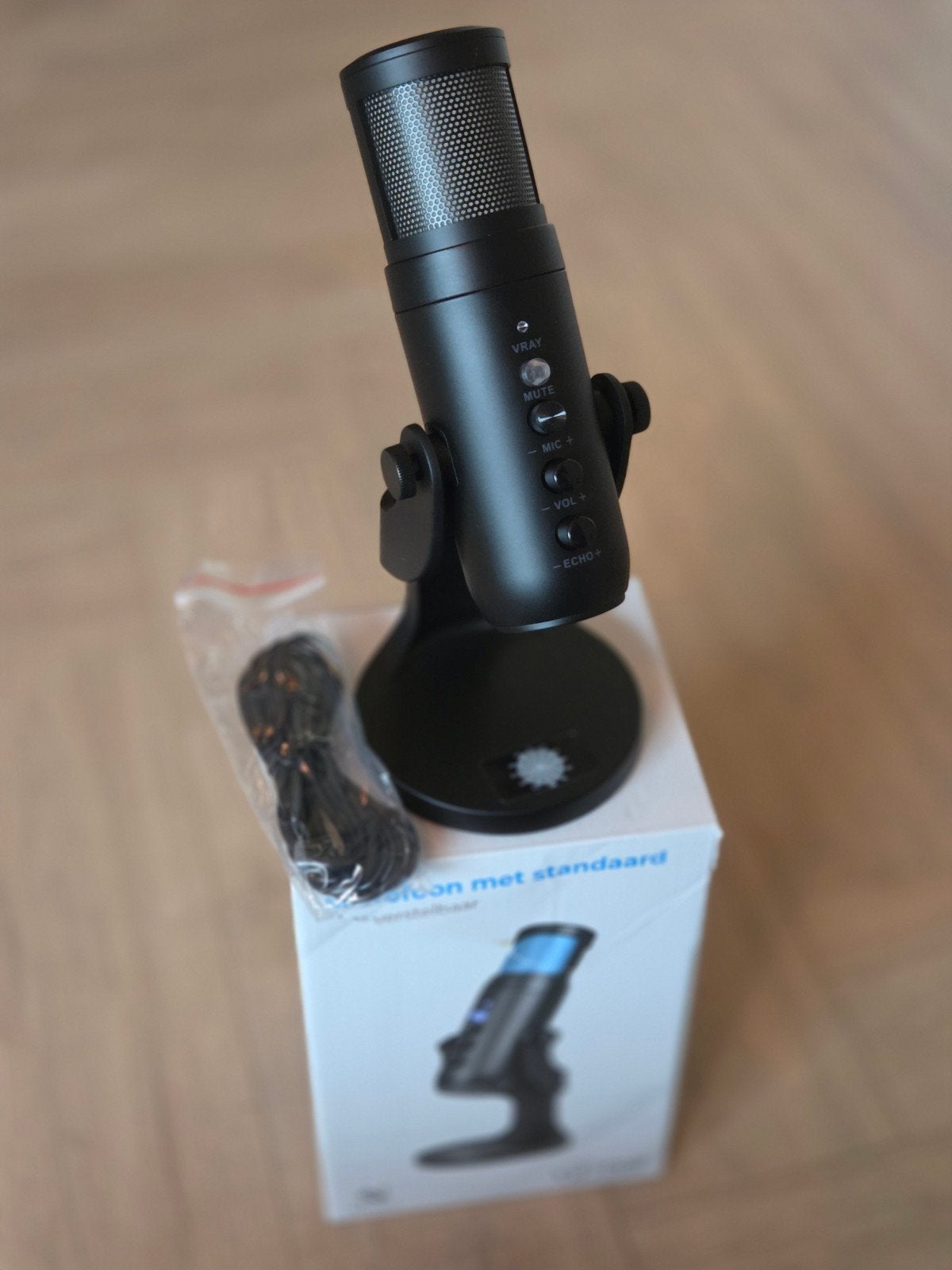 Nuvance USB Stream en Game Microfoon met standaard -  Nieuw, Ophalen of Verzenden, Nieuw, Studiomicrofoon
