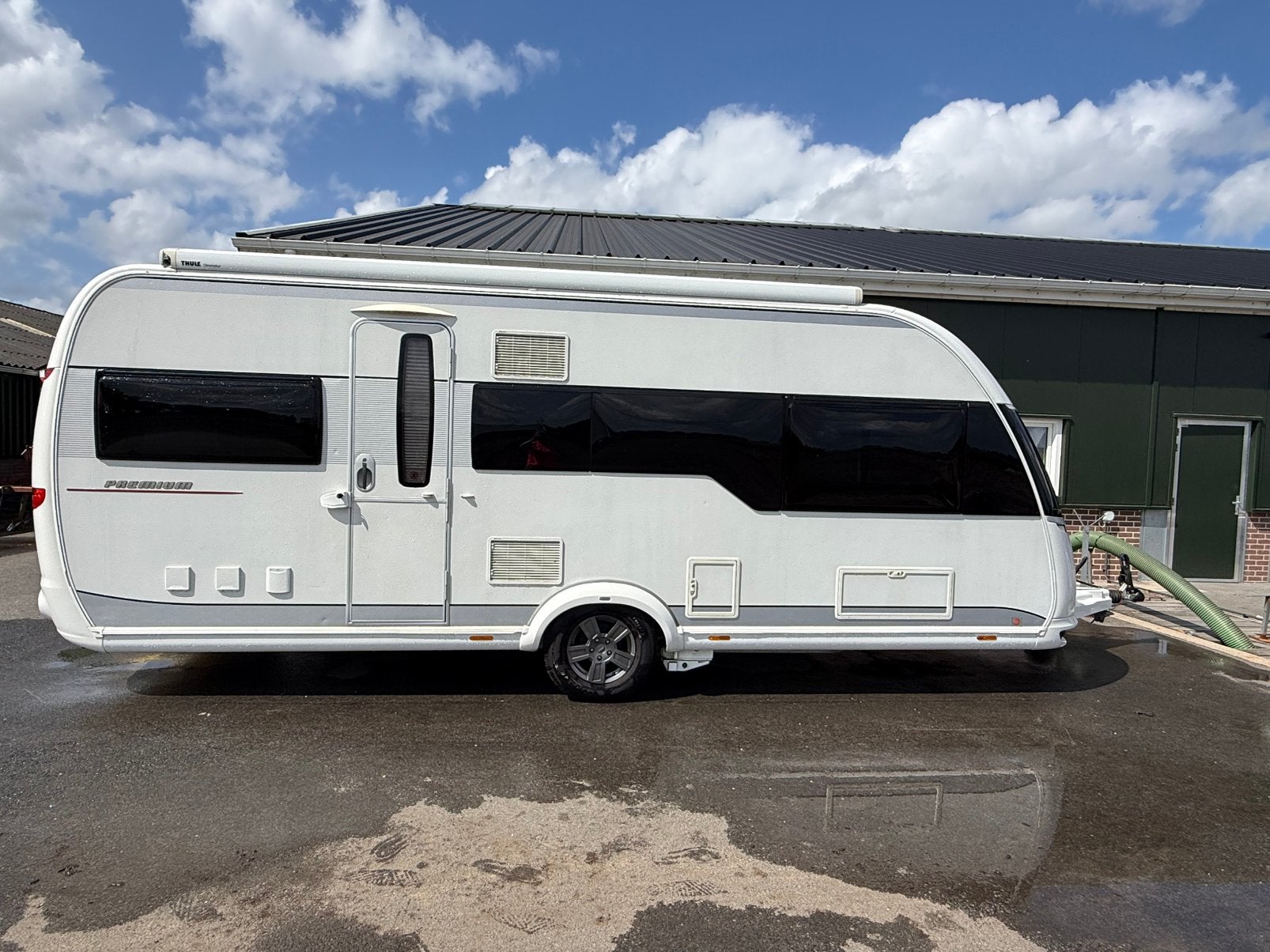 Prachtige Hobby 560 UL premium met 6 slaapplaatsen, Vast bed, Rondzit, Hobby, Airco