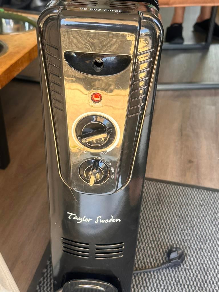 Oliekachel electrisch, Huis en Inrichting, Kachels, Ophalen, Zo goed als nieuw, Elektrisch