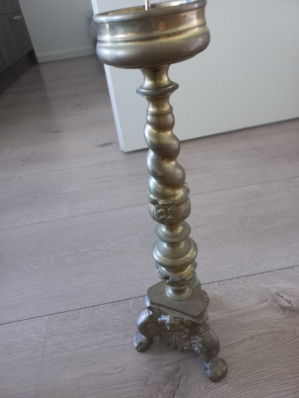 Antieke  Massief Koperen Kandelaar - 45 cm Hoog, Antiek en Kunst, Ophalen of Verzenden, Koper of Brons