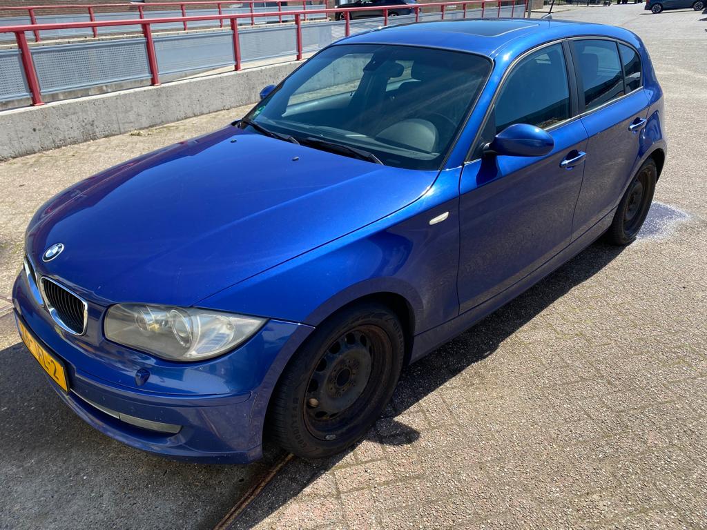 BMW 120D 2008 120 DIESEL MOTOR DEFECT LOOPT WEL, Auto diversen, Schadeauto's, Blauw, Ophalen of Verzenden, Hatchback, Handgeschakeld