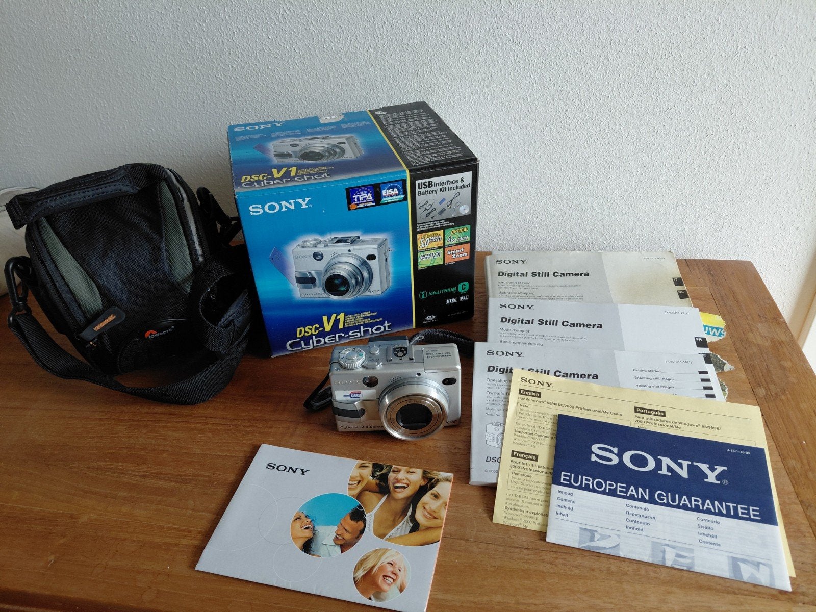 Sony Cyber-shot DSC-V1 Digitale Compactcamera, Audio, Tv en Foto, Ophalen of Verzenden, Zo goed als nieuw, Compactcamera, 4 t/m 7 keer