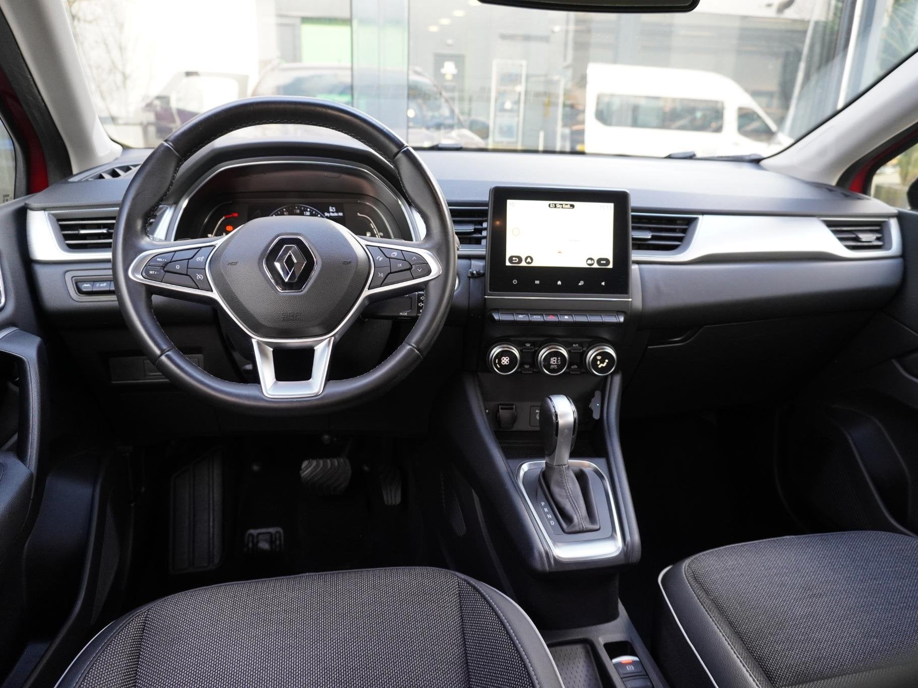 Renault Captur 1.3 TCe 130 Intens AUTOMAAT / DEALER OND / NA, Dealer onderhouden, Gebruikt, Euro 6, Leder en Stof