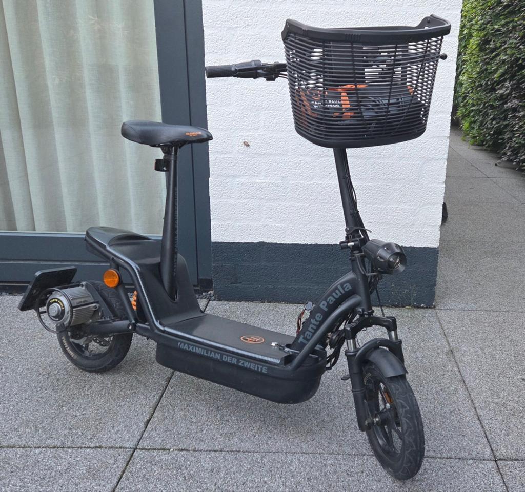 Tante Paula Maximilian Der Zweite met Kenteken, Fietsen en Brommers, Ophalen of Verzenden, Gebruikt, Maximaal 25 km/u, Tante Paula