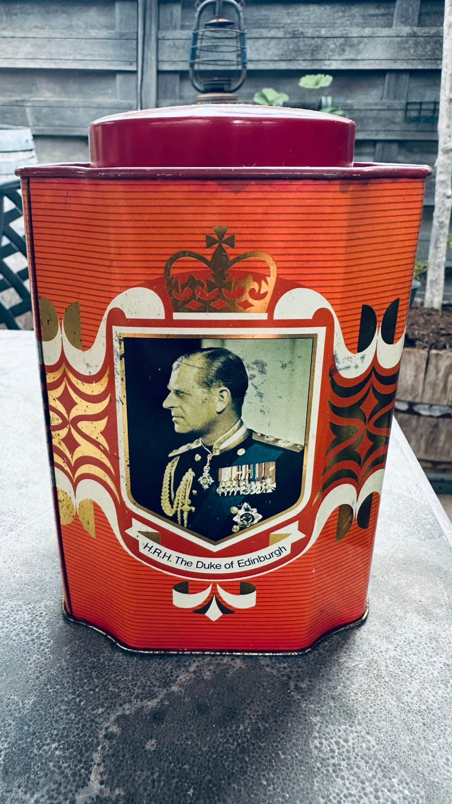 Blik herdenking 25 jaar koningin Elisabeth ll, Verzamelen, Ophalen of Verzenden, Gebruikt, Overige
