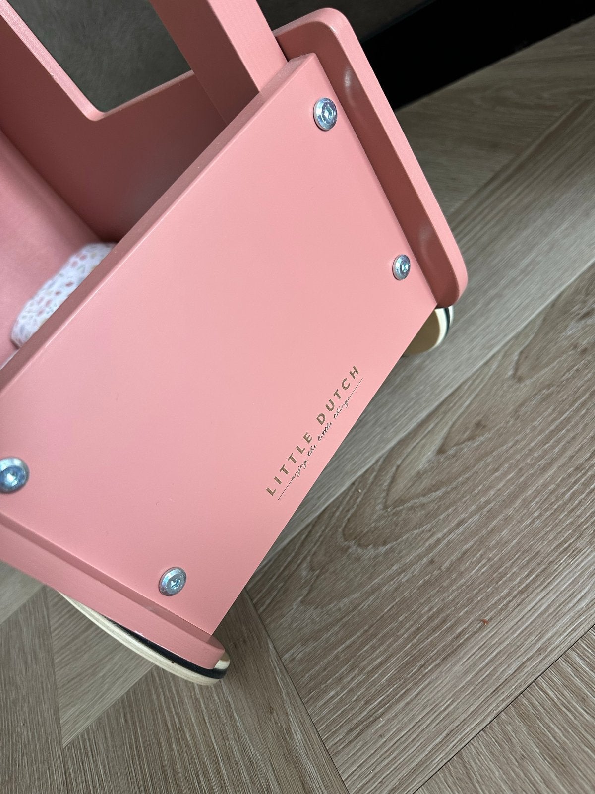 Little Dutch Houten Poppenwagen Roze, Kinderen en Baby's, Speelgoed | Poppen, Ophalen, Zo goed als nieuw, Overige typen