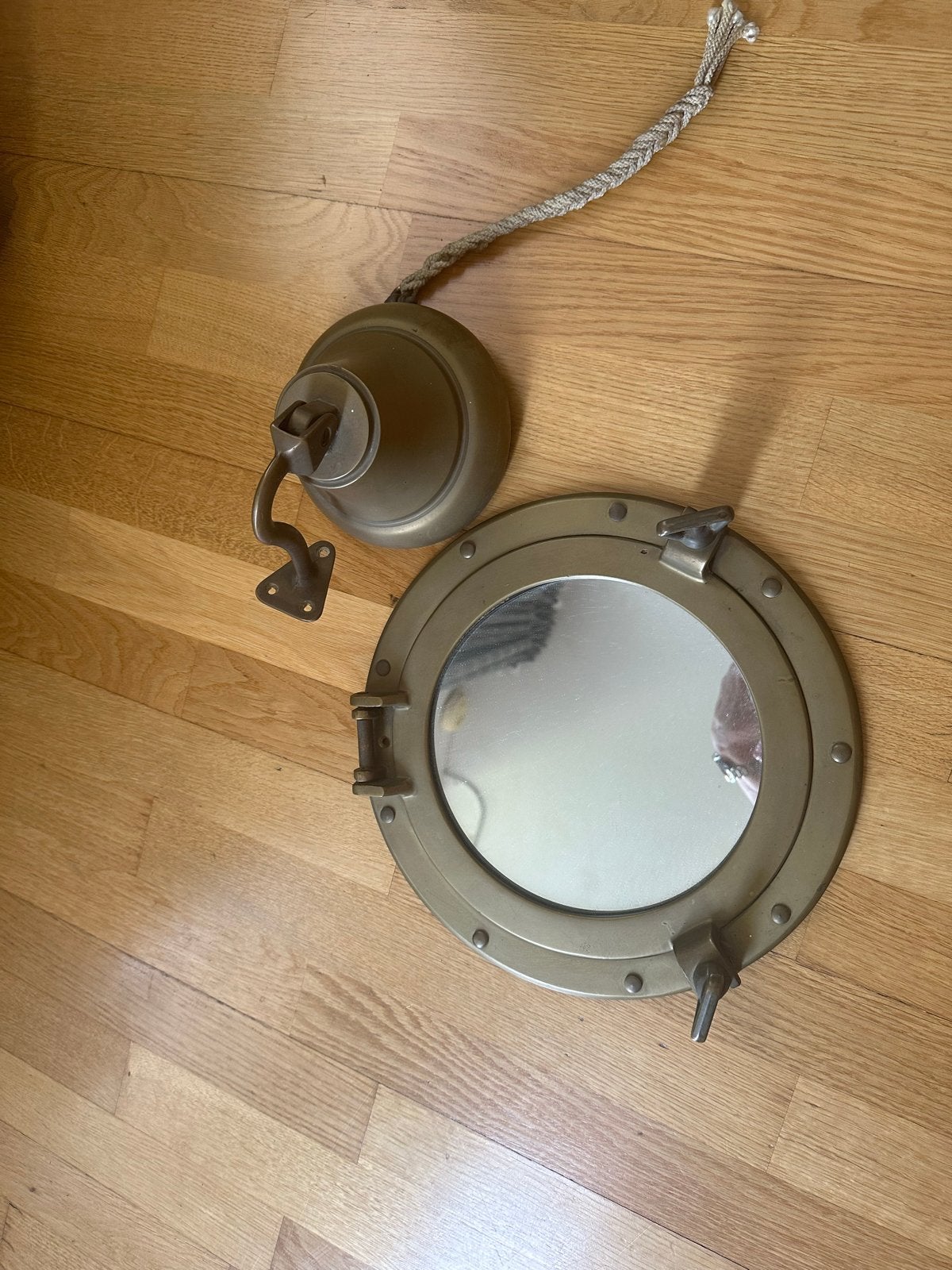 Patrijspoort met bel - Maritieme decoratie, Ophalen