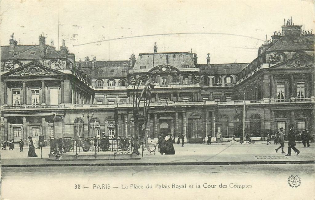 701-469-043 Paris Place du Palais Royal, Verzamelen, Ophalen of Verzenden, Voor 1920, Frankrijk