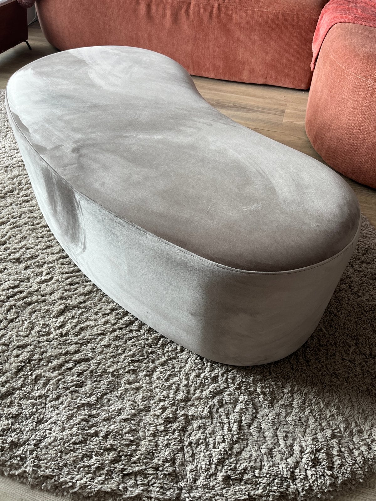 Hocker taupe velours, Ophalen, 125 cm of meer, 75 tot 100 cm, Zo goed als nieuw