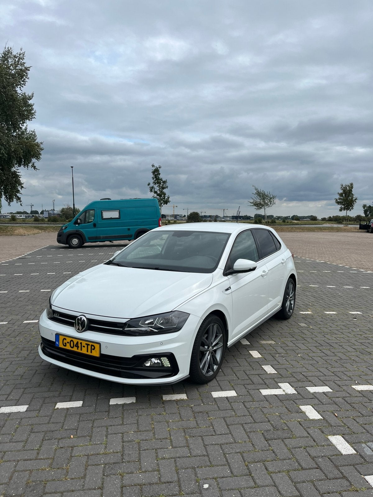 Volkswagen Polo R-line 1.0 TSI 95pk 2019 Wit, Auto's, Voorwielaandrijving, Parkeersensor, Euro 6, 95 pk
