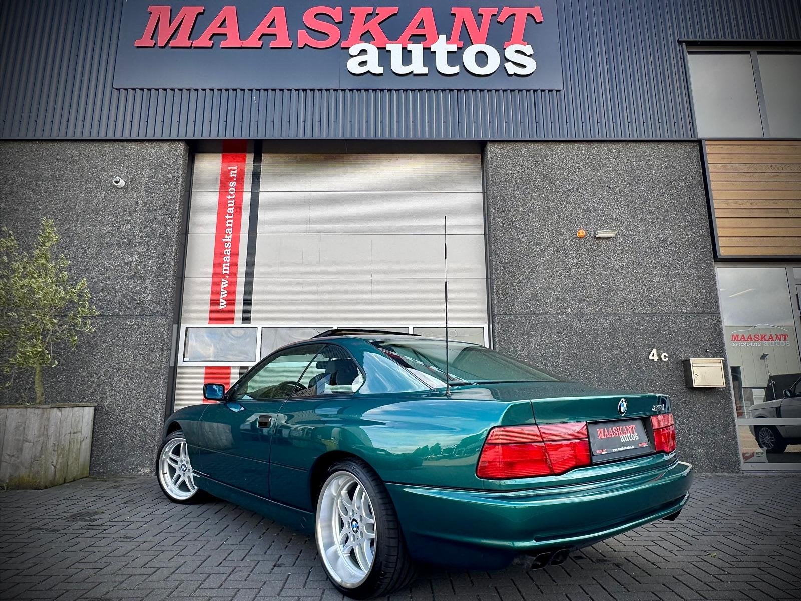 BMW 8-Serie 850i / Aut / E31 / Lagunengrün / Sunroof / UNIQ, Auto's, Automaat, Gebruikt, 12 cilinders, 4 stoelen