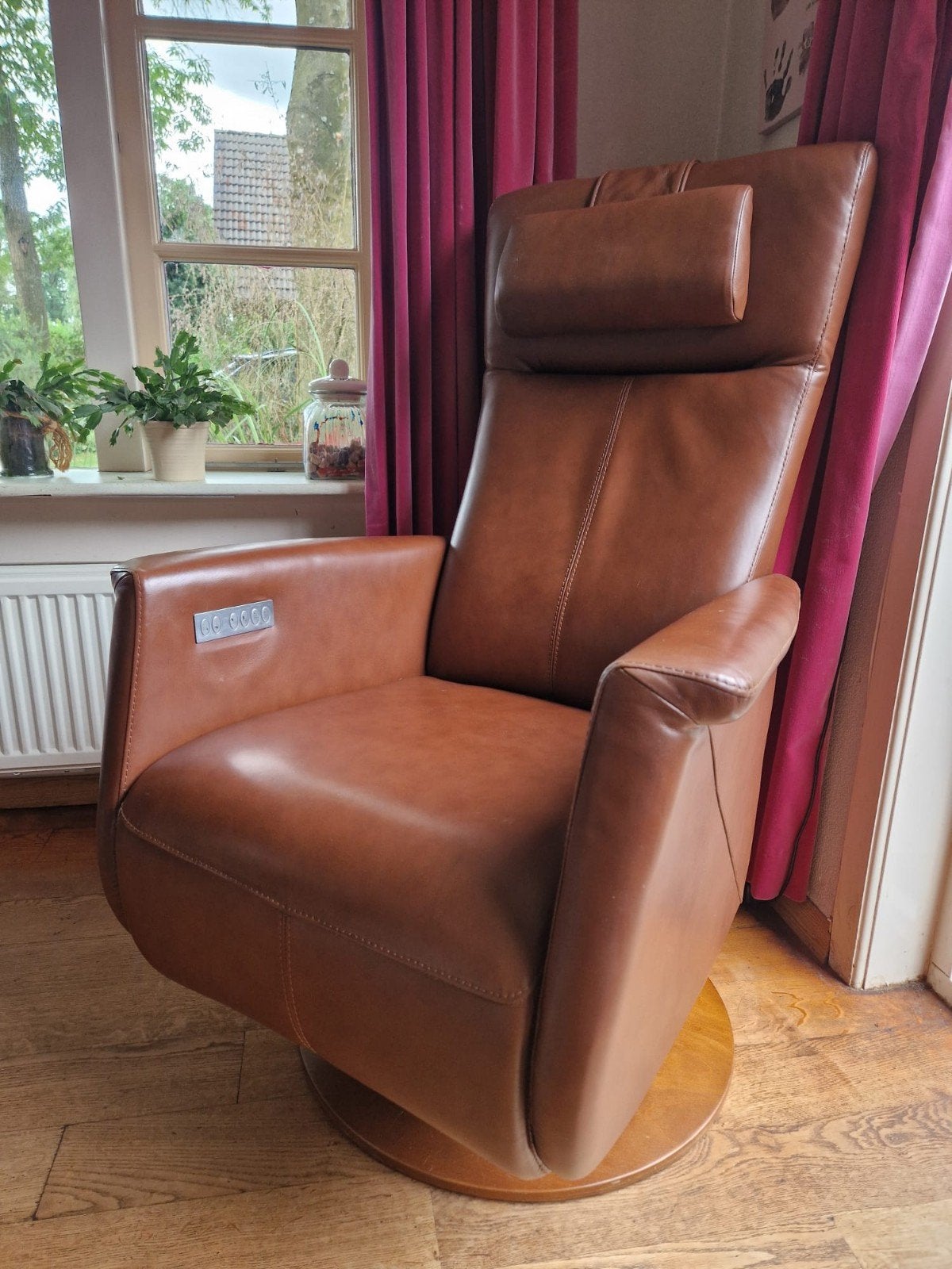 sta op stoel , Relaxfauteuil van het merk prominent, Huis en Inrichting, Fauteuils, Ophalen, Minder dan 75 cm, Leer, Zo goed als nieuw