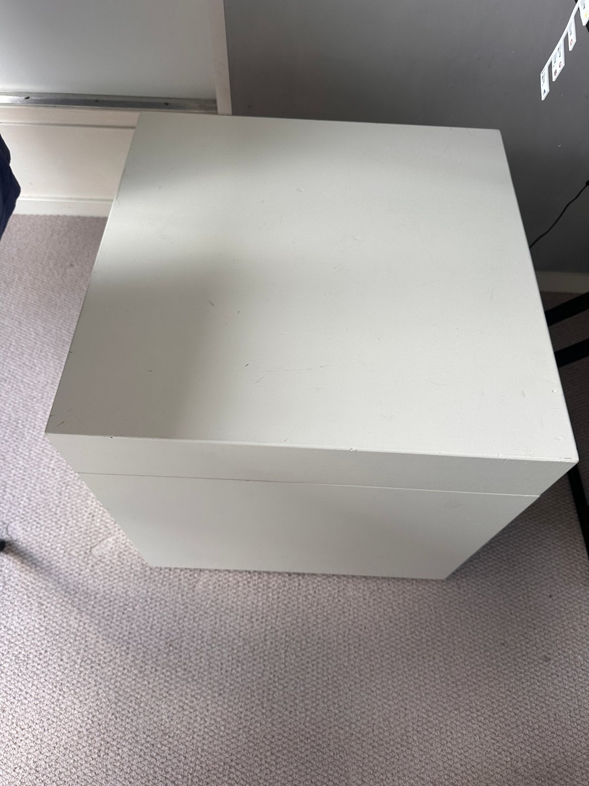 Vierkante kist 54,5 cm breed, diep en hoog, Ophalen, 50 – 75, Gebruikt, 50 tot 100 cm