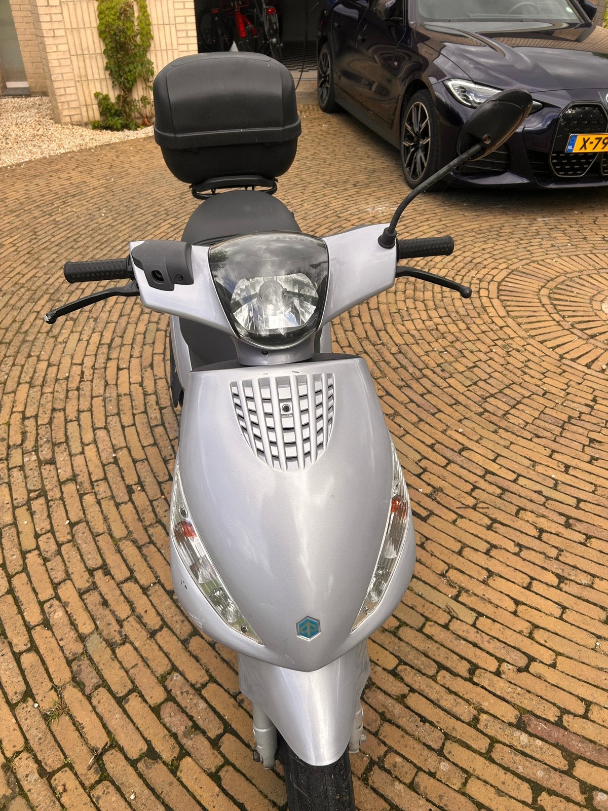 Piaggio zip 25 uit 2007 scooter, Ophalen, Gebruikt, Zip, Benzine