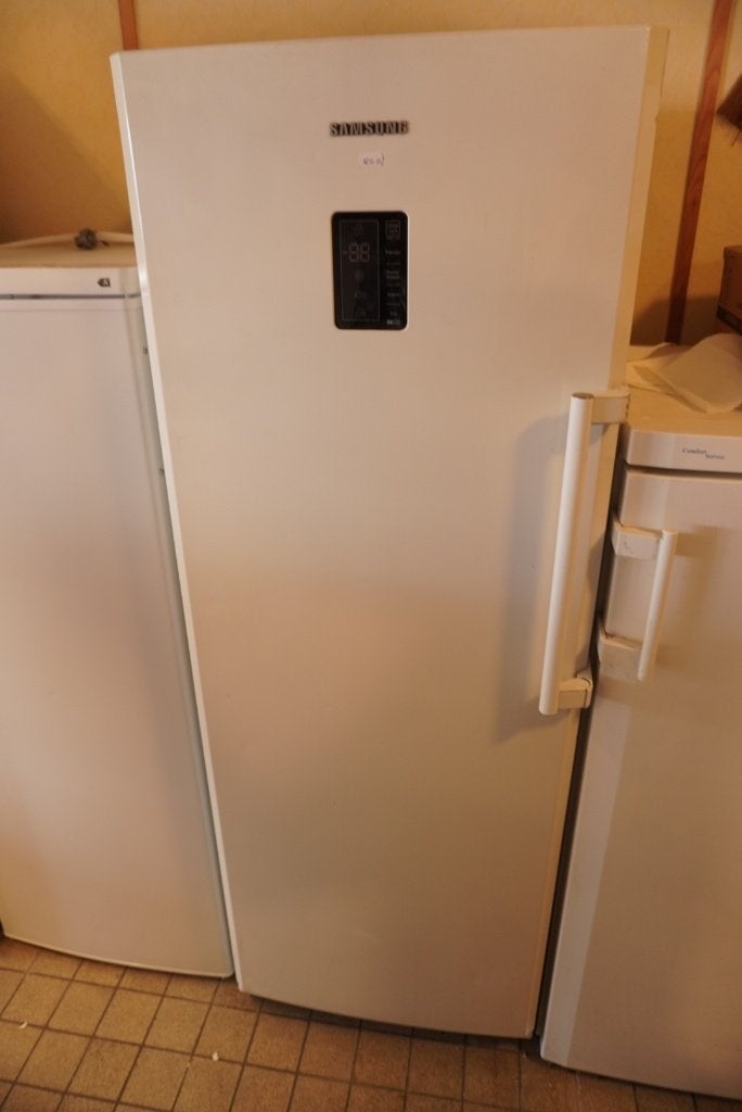 Mooie grote koelkast of vriezers, Witgoed en Apparatuur, Koelkasten en IJskasten, Ophalen, 200 liter of meer, 60 cm of meer, Met aparte vriezer