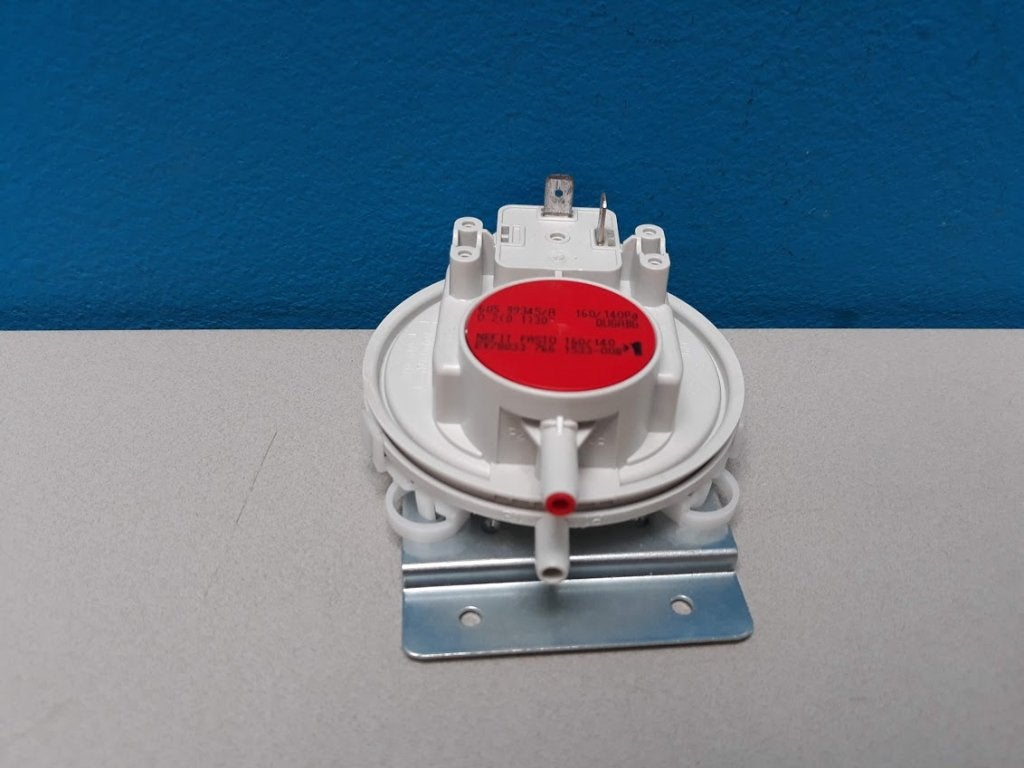 Luchtdrukschakelaar Nefit Turbo 45 Art.nr.: 7098296 / 78033, Niet ingevuld, Cv-ketel of Combi-ketel, Niet ingevuld, Nieuw