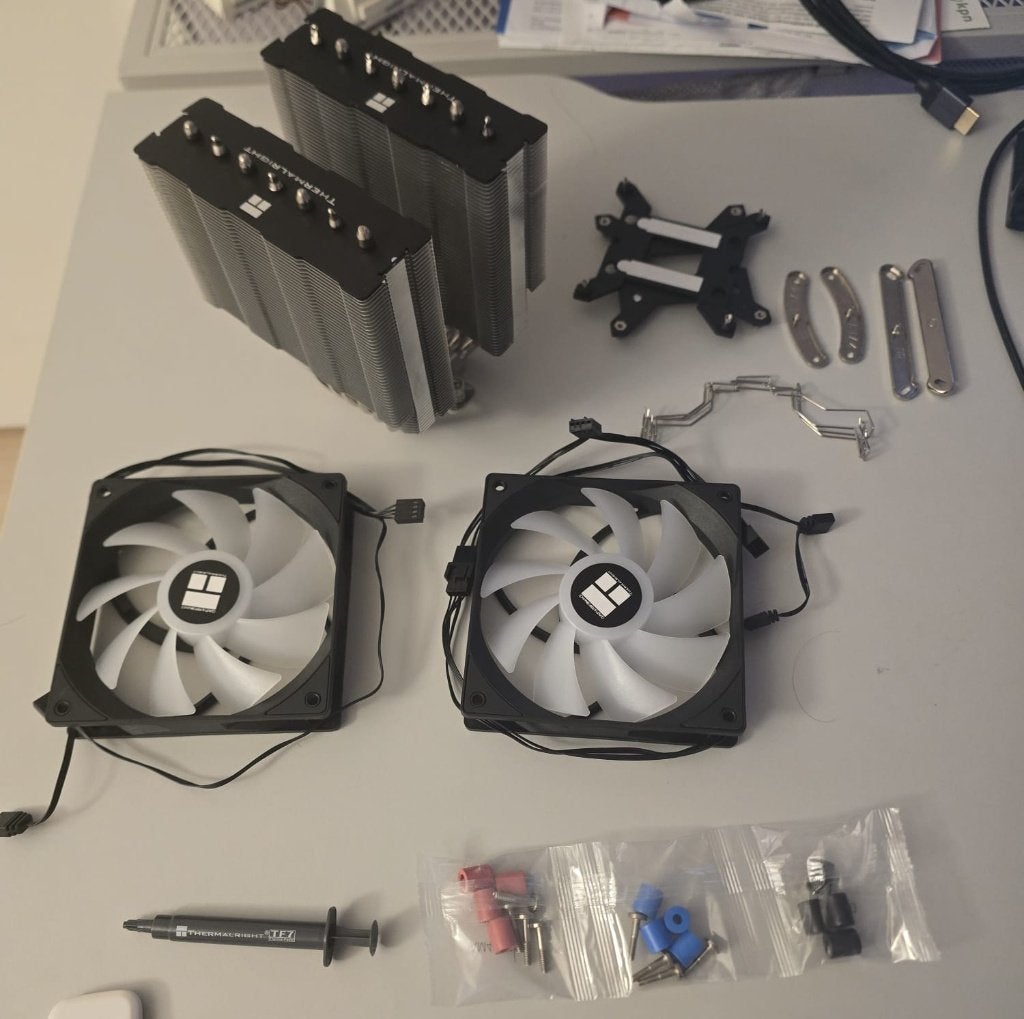 Thermalright Phantom Spirit 120 SE ARGB, Computers en Software, Computerkoelers, Ophalen, Zo goed als nieuw, Luchtkoeling