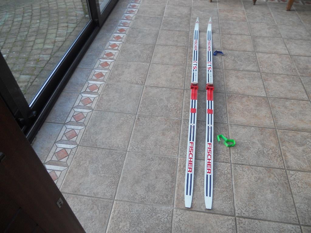 LANGLAUFSKI`S MERK FISCHER LENGTE 2.10  CM, Sport en Fitness, Skiën en Langlaufen, Ophalen, Ski's, Fischer, Gebruikt