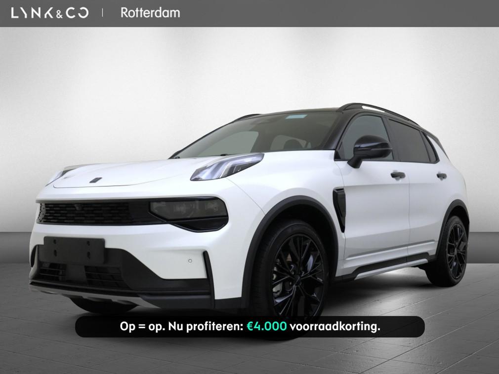 Lynk & Co 01 | MORE | Panoramadak | 360° camera |, Auto's, Lynk & Co, Automaat, 1800 kg, Zwart, 4 cilinders