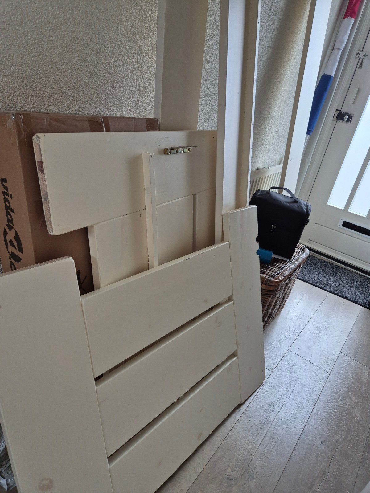 Massief grenen bed met 3 laden eronder 90 X 190 cm, Ophalen, Gebruikt, 90 cm, Eenpersoons
