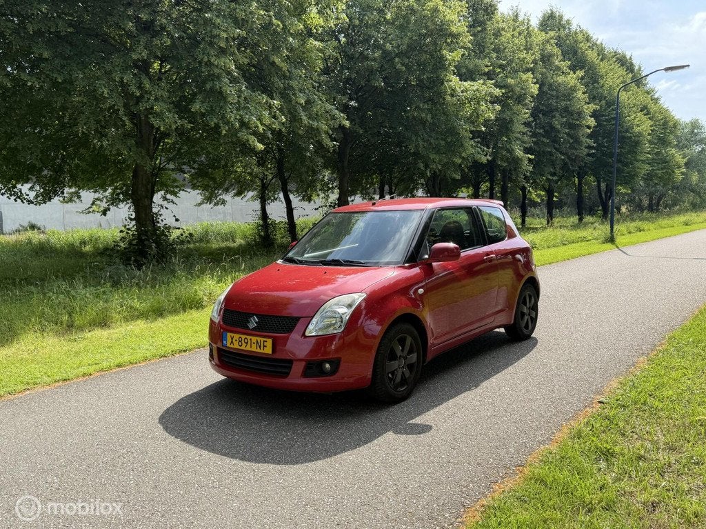 Suzuki Swift 1.3 Base*APK 1/27*CLIMATE CONTROL*STOELVERWARMI, Stoelverwarming, Stof, Gebruikt, 400 kg