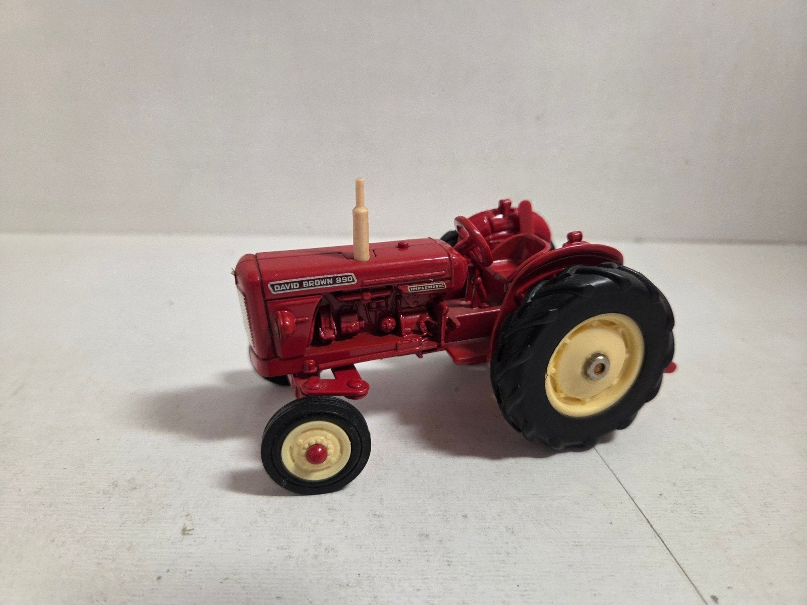 Ertl David Brown 990 Implematic 1:32, ERTL, ., Tractor of Landbouw, Ophalen of Verzenden