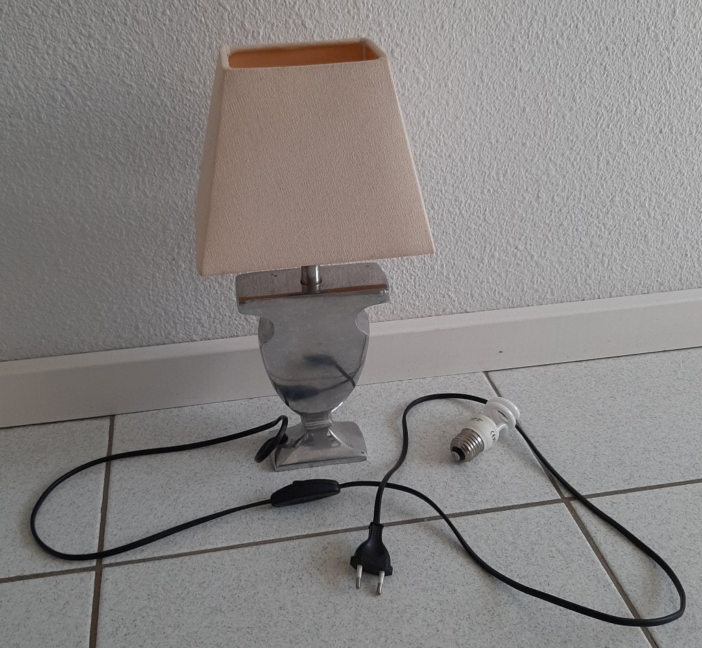 tafellamp / vensterbank lamp, Huis en Inrichting, Lampen | Tafellampen, Ophalen, Gebruikt, Textiel